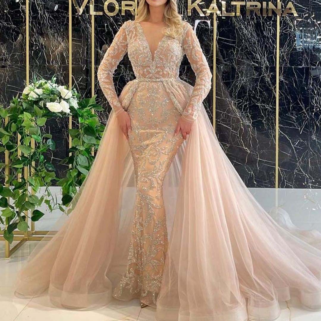 French Style Long Sleeved Bridal Dress