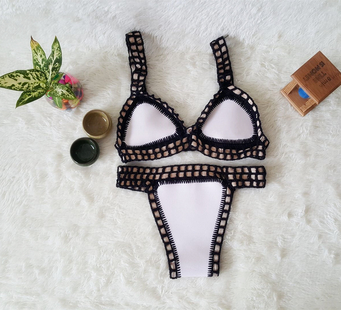 Europe And The United States Sexy Hand Crochet Colorful Bikini Set, Spell Color Rubber, Ladies Knitted Swimwear Wholesale