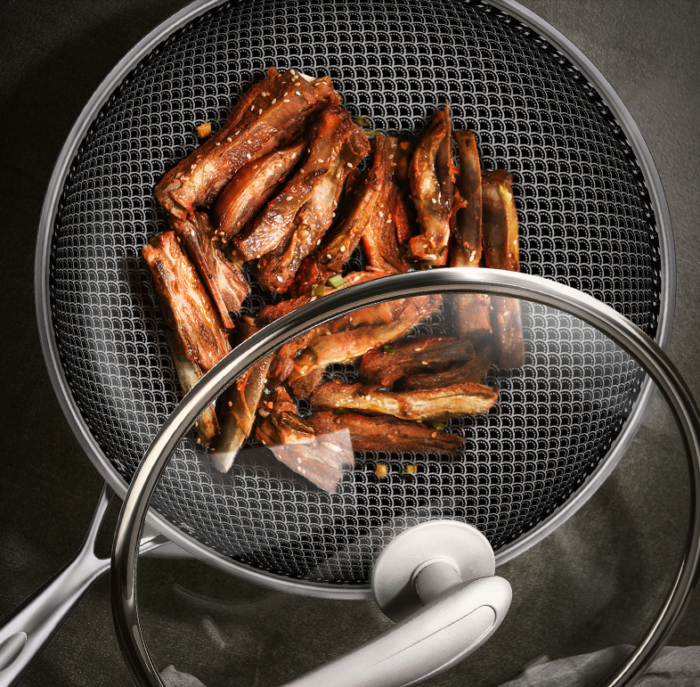 Household non-stick frying pan