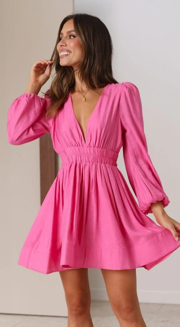 Slim Deep V Waist Pleated Skirt Hem Long Sleeve Dress